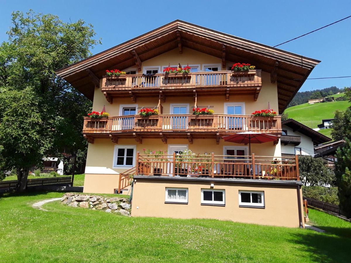 Appartements - Haus Sieberer Brixen im Thale Buitenkant foto