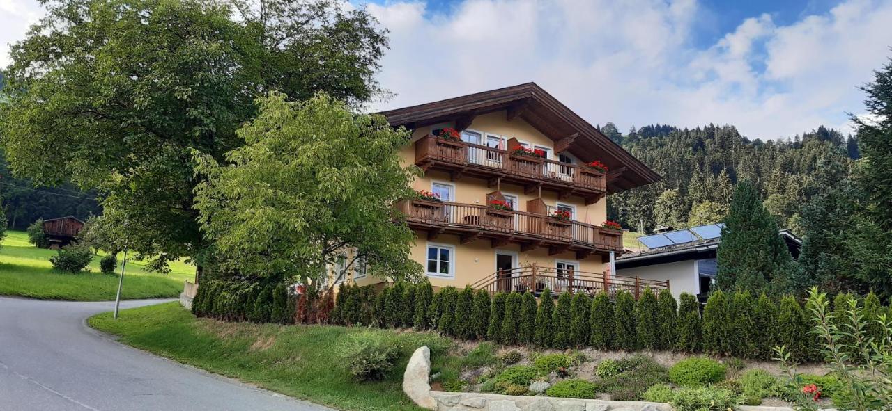 Appartements - Haus Sieberer Brixen im Thale Buitenkant foto